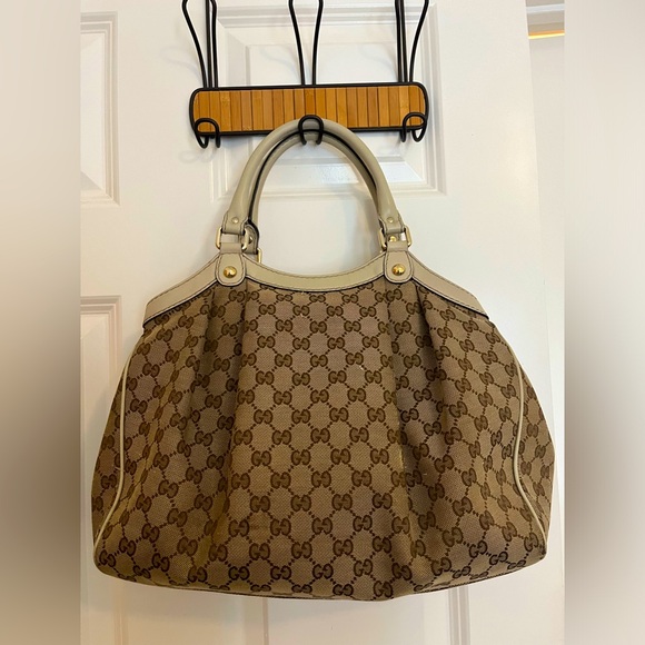 Gucci Handbags - Gucci Monogram Hobo Bag -Authenticated